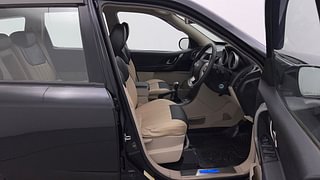 Used 2017 Mahindra XUV500 [2015-2018] W6 Diesel Manual interior RIGHT SIDE FRONT DOOR CABIN VIEW