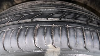 Used 2016 Hyundai Elite i20 [2014-2018] Asta 1.2 Petrol Manual tyres LEFT FRONT TYRE TREAD VIEW
