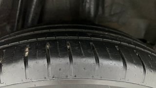 Used 2020 Honda WR-V i-DTEC VX Diesel Manual tyres LEFT REAR TYRE TREAD VIEW