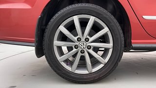 Used 2020 volkswagen Vento Highline Plus Petrol Petrol Manual tyres RIGHT REAR TYRE RIM VIEW