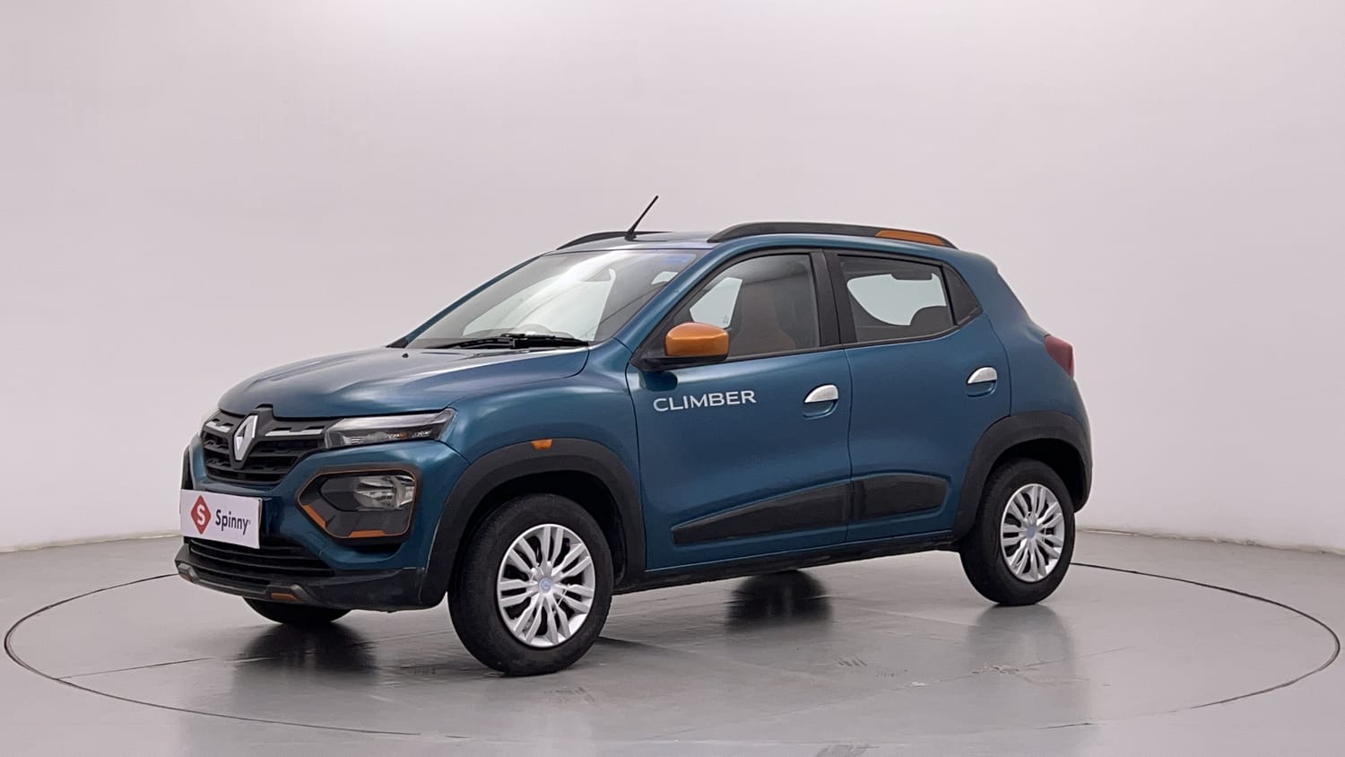 LEFT FRONT CORNER VIEW