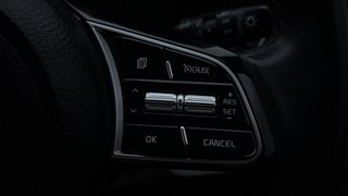 Used 2021 Kia Seltos GTX Plus AT Dual tone Diesel Diesel Automatic top_features Cruise control