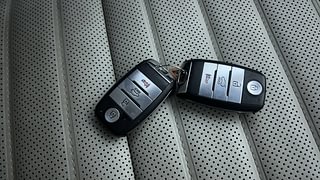 Used 2021 Kia Seltos GTX Plus AT Dual tone Diesel Diesel Automatic extra CAR KEY VIEW