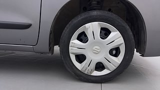 Used 2017 Maruti Suzuki Wagon R 1.0 [2010-2019] VXi Petrol Manual tyres RIGHT FRONT TYRE RIM VIEW