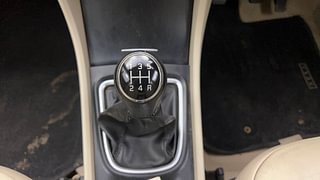Used 2018 Maruti Suzuki Ciaz Alpha Petrol Petrol Manual interior GEAR  KNOB VIEW