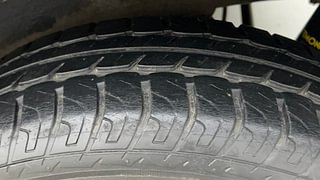 Used 2013 Maruti Suzuki Wagon R 1.0 [2010-2019] VXi Petrol Manual tyres LEFT REAR TYRE TREAD VIEW