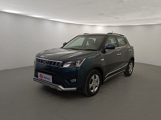 Used 2021 Mahindra XUV 300 W6 AMT Diesel Diesel Automatic exterior LEFT FRONT CORNER VIEW