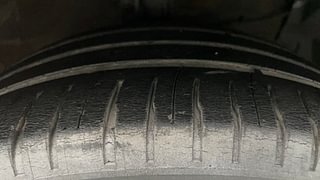 Used 2015 Maruti Suzuki Ciaz [2014-2017] ZXI+ Petrol Manual tyres RIGHT FRONT TYRE TREAD VIEW