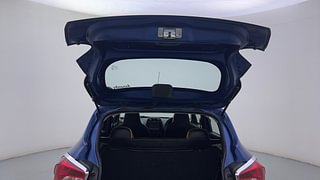 Used 2017 Renault Kwid [2015-2019] 1.0 RXT Opt Petrol Manual interior DICKY DOOR OPEN VIEW