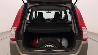 Used 2020 Maruti Suzuki Wagon R 1.0 [2019-2022] LXI CNG Petrol+cng Manual interior DICKY INSIDE VIEW