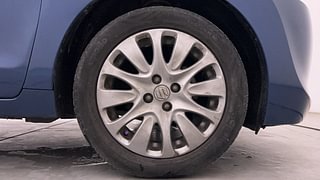 Used 2018 Maruti Suzuki Baleno Zeta AT Petrol Petrol Automatic tyres RIGHT FRONT TYRE RIM VIEW