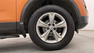 Used 2019 Tata Harrier XZ Diesel Manual tyres RIGHT FRONT TYRE RIM VIEW