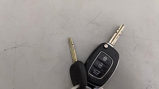 Used 2018 Hyundai Elite i20 [2014-2018] Sportz 1.2 Petrol Manual extra CAR KEY VIEW
