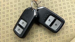 Used 2022 honda Jazz VX CVT Petrol Automatic extra CAR KEY VIEW