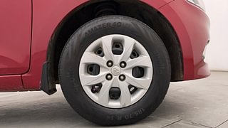 Used 2018 Hyundai Elite i20 [2014-2018] Sportz 1.2 Petrol Manual tyres RIGHT FRONT TYRE RIM VIEW