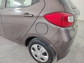 Used 2018 Tata Tiago [2016-2020] Revotorq XT Diesel Manual dents MINOR DENT