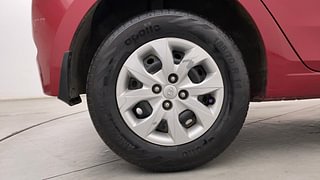 Used 2018 Hyundai Elite i20 [2014-2018] Sportz 1.2 Petrol Manual tyres RIGHT REAR TYRE RIM VIEW