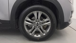 Used 2019 Kia Seltos HTX G Petrol Manual tyres RIGHT FRONT TYRE RIM VIEW