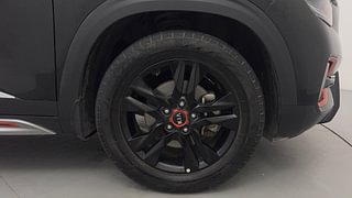 Used 2021 Kia Seltos [2020-2021] Anniversary Edition D Diesel Manual tyres RIGHT FRONT TYRE RIM VIEW