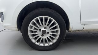 Used 2014 Tata Zest [2014-2019] XMA Diesel Diesel Automatic tyres LEFT FRONT TYRE RIM VIEW