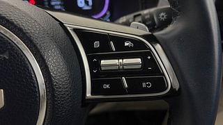 Used 2022 Kia Carens Luxury Plus 1.5 Diesel AT 7 STR Diesel Automatic top_features Cruise control