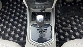 Used 2021 Mahindra XUV 300 W8 AMT (O) Diesel Diesel Automatic interior GEAR  KNOB VIEW