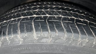 Used 2019 Mahindra XUV500 [2017-2021] W9 AT Diesel Automatic tyres RIGHT FRONT TYRE TREAD VIEW