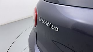 Used 2015 Hyundai Grand i10 Asta AT 1.2 Kappa VTVT Petrol Automatic dents MINOR DENT