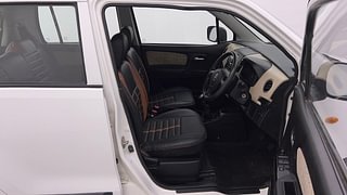 Used 2018 Maruti Suzuki Wagon R 1.0 [2010-2019] VXi Petrol Manual interior RIGHT SIDE FRONT DOOR CABIN VIEW