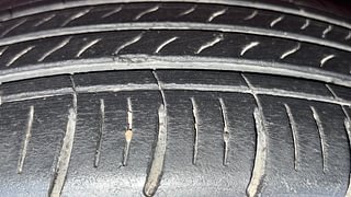 Used 2021 honda City V 5th Gen Petrol Manual tyres RIGHT REAR TYRE TREAD VIEW