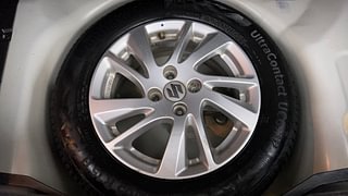 Used 2014 Maruti Suzuki Swift [2011-2017] ZDi Diesel Manual tyres SPARE TYRE VIEW
