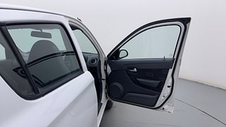 Used 2015 Maruti Suzuki Alto 800 [2012-2016] Lxi Petrol Manual interior RIGHT FRONT DOOR OPEN VIEW