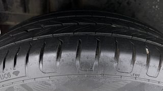 Used 2014 Maruti Suzuki Swift [2011-2017] ZDi Diesel Manual tyres RIGHT REAR TYRE TREAD VIEW