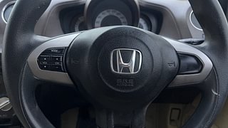 Used 2013 Honda Brio [2011-2016] VX MT Petrol Manual top_features Steering mounted controls