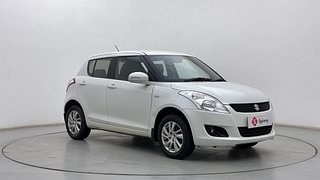 Used 2014 Maruti Suzuki Swift [2011-2017] ZDi Diesel Manual exterior RIGHT FRONT CORNER VIEW