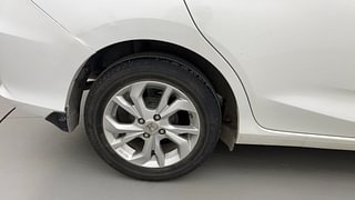 Used 2021 honda Amaze 1.5 VX CVT i-DTEC Diesel Automatic tyres RIGHT REAR TYRE RIM VIEW