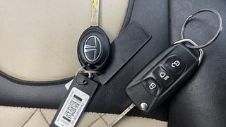 Used 2021 Tata Nexon XM Diesel Diesel Manual extra CAR KEY VIEW