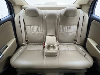 Used 2015 Honda City [2014-2017] V Petrol Manual interior REAR SEAT CONDITION VIEW