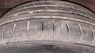 Used 2021 Honda City ZX CVT Petrol Automatic tyres RIGHT REAR TYRE TREAD VIEW