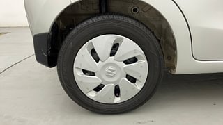 Used 2014 Maruti Suzuki Celerio VXI AMT Petrol Automatic tyres RIGHT REAR TYRE RIM VIEW