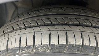 Used 2018 Hyundai Xcent [2017-2019] SX Diesel Diesel Manual tyres LEFT FRONT TYRE TREAD VIEW