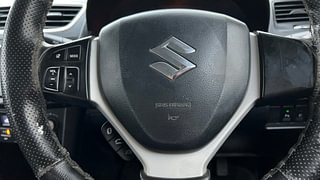 Used 2015 Maruti Suzuki Swift [2011-2017] ZXi Petrol Manual top_features Steering mounted controls