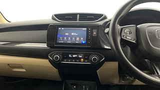 Used 2021 honda Amaze 1.5 VX CVT i-DTEC Diesel Automatic interior MUSIC SYSTEM & AC CONTROL VIEW