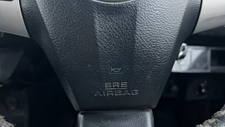 Used 2014 Toyota Etios Cross [2014-2020] 1.4 VD Diesel Manual top_features Airbags