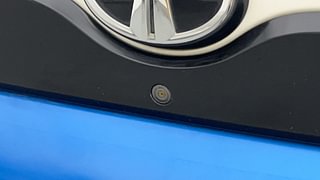 Used 2019 Tata Nexon [2017-2020] XZA Plus AMT Petrol Petrol Automatic top_features Rear camera