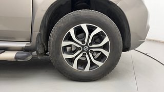 Used 2015 Nissan Terrano [2013-2017] XL D Plus Diesel Manual tyres RIGHT FRONT TYRE RIM VIEW