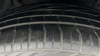 Used 2019 Tata Nexon [2017-2020] XZA Plus AMT Petrol Petrol Automatic tyres RIGHT FRONT TYRE TREAD VIEW