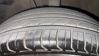 Used 2014 Hyundai i20 [2012-2014] Asta 1.4 CRDI Diesel Manual tyres LEFT FRONT TYRE TREAD VIEW