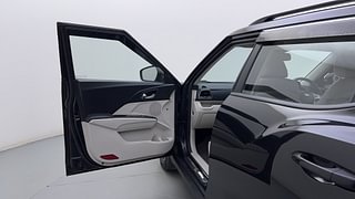 Used 2022 Mahindra XUV 300 W8 (O) Petrol Petrol Manual interior LEFT FRONT DOOR OPEN VIEW