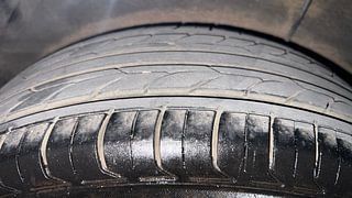 Used 2014 Hyundai i20 [2012-2014] Asta 1.4 CRDI Diesel Manual tyres RIGHT REAR TYRE TREAD VIEW